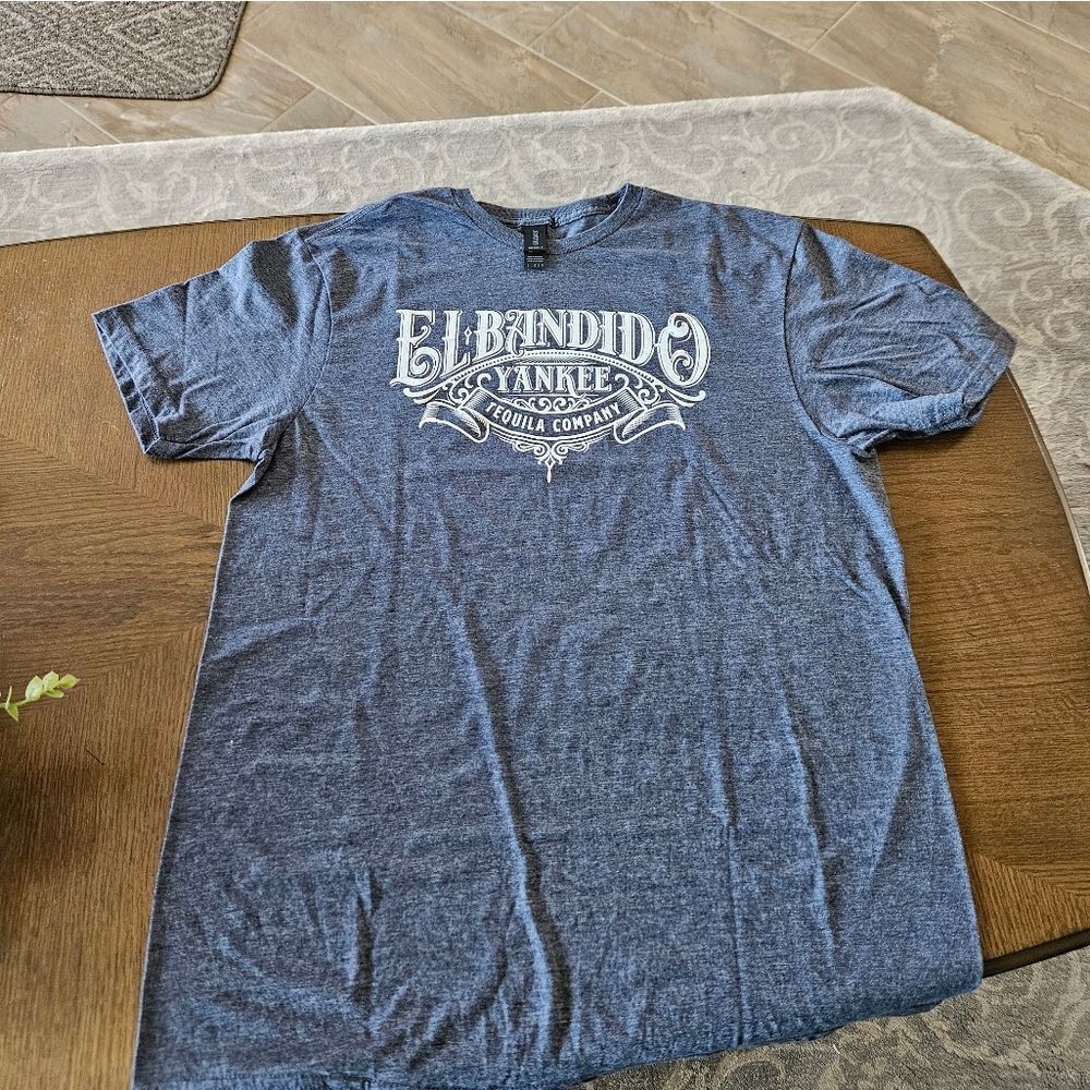 Men's Gildan El Bandido Yankee Tequila T-shirt Size L
